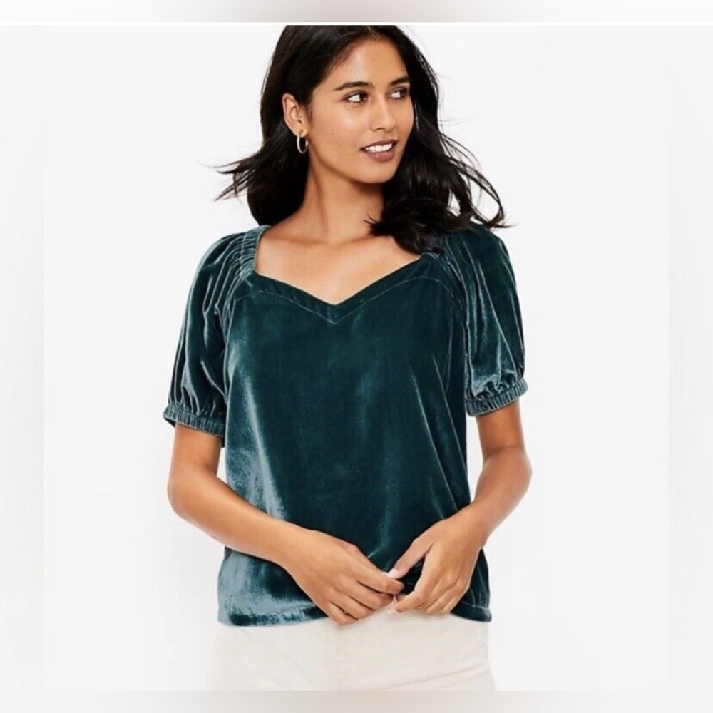 LOFT NWT Sweetheart Neck Velvet Puff Sleeve Top - Spruce Green  - Size Small